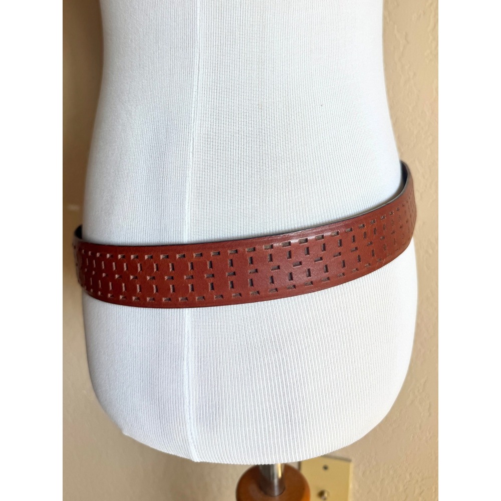Jhane Barnes Mens Brown Upscale Designer Leather Belt Solid Brass Size 36 - Picture 8 of 9